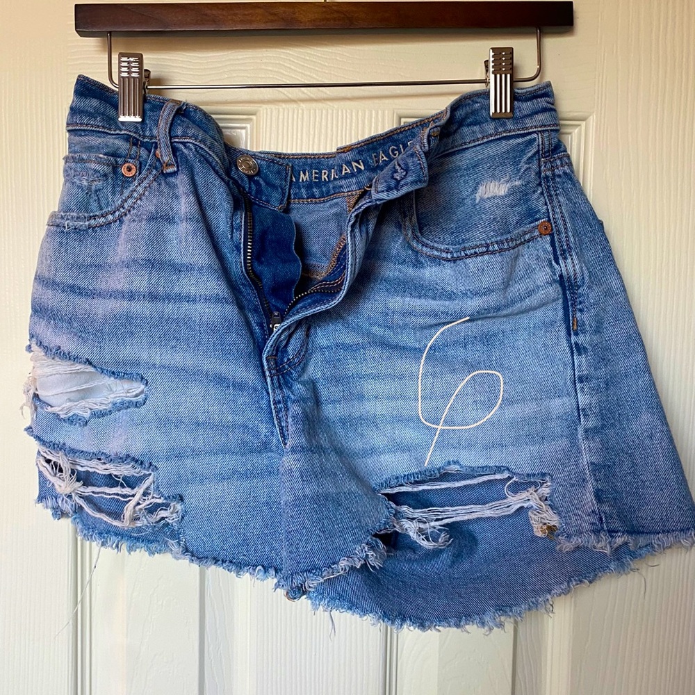 American Eagle shorts size 6